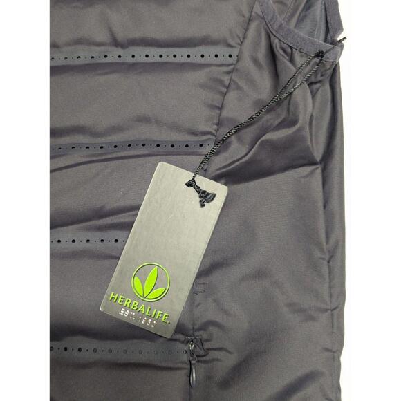 Puffer Vest ~ Women Size M Black Very, Very Lightweight NEW WITH TAGS Vented - Picture 9 of 13